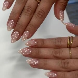 24pcs Press-On White Polka Dot False Nails Set